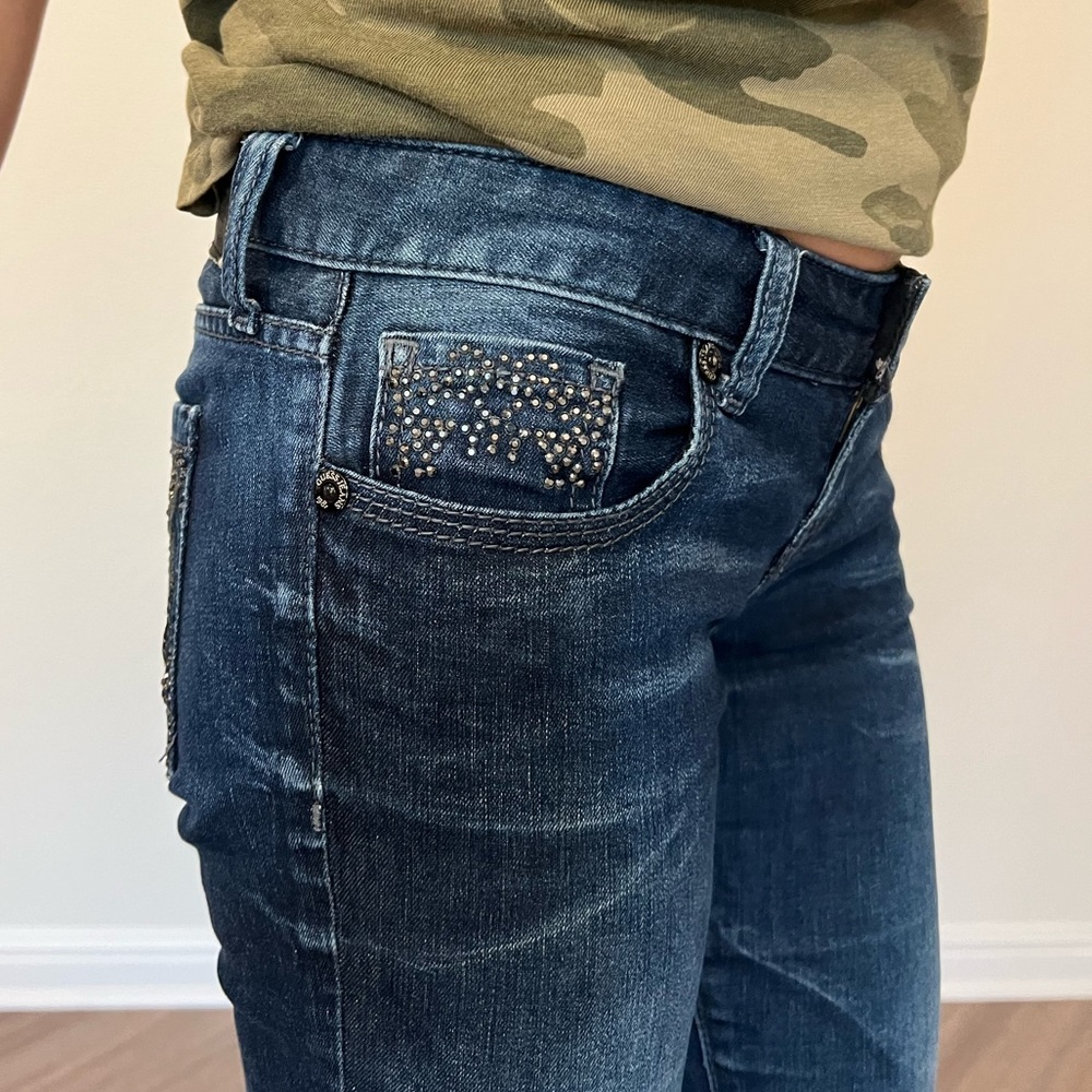 Guess Jeans - Picture 6 of 16